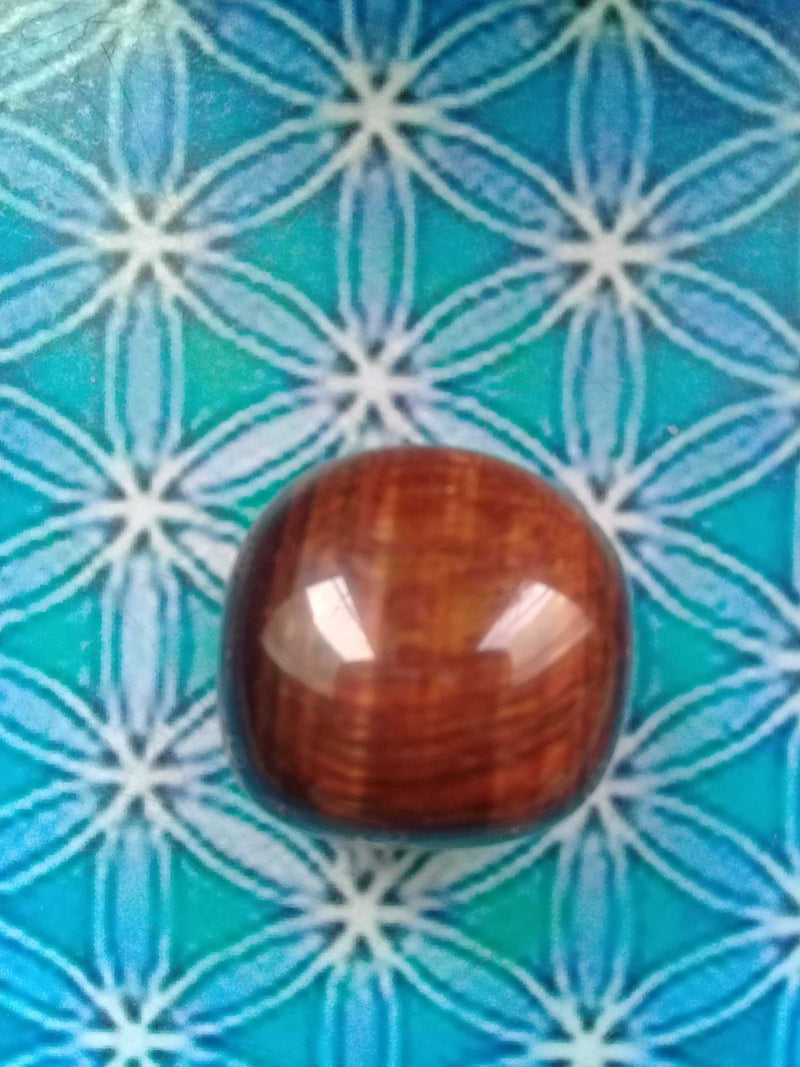 Load image into Gallery viewer, Pierre roulée Œil de taureau Grade A ++++ Pierre roulée Œil de taureau
