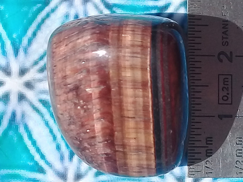 Load image into Gallery viewer, Pierre roulée Œil de taureau Grade A ++++ Pierre roulée Œil de taureau
