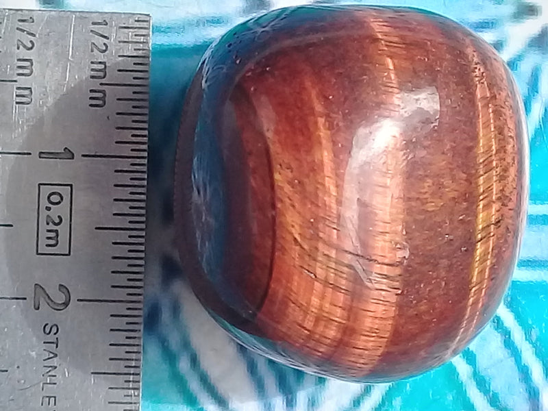 Load image into Gallery viewer, Pierre roulée Œil de taureau Grade A ++++ Pierre roulée Œil de taureau
