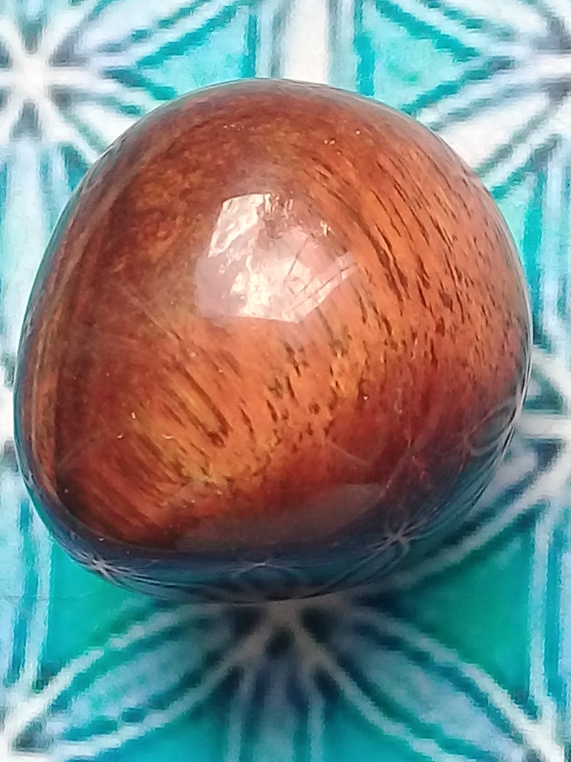 Load image into Gallery viewer, Pierre roulée Œil de taureau Grade A ++++ Pierre roulée Œil de taureau
