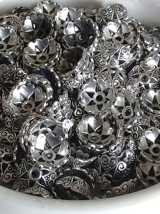 Breloques séparatifs couleur Argent Diam: 8mm Prix à l’unité Breloques séparatifs couleur Argent Diam: 8mm