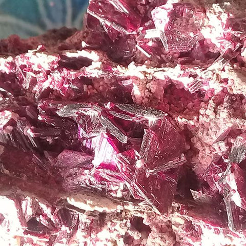 Erythrine/Erythrite ou fleur de cobalt du Maroc