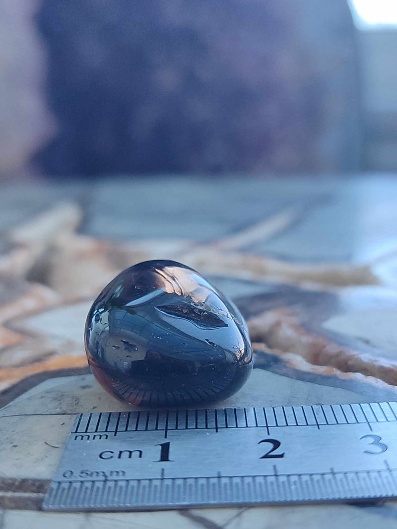 Cargue la imagen en el visor de la galería, Quartz fumé du Brésil pierre roulée Grade A++++ Quartz fumé du Brésil pierre roulée Dans la besace du p&#39;tit Poucet (Boutique Officielle)
