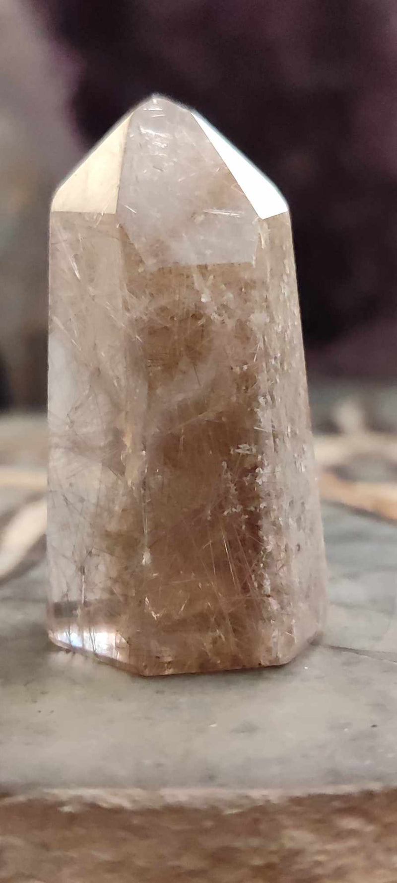 Chargez l&#39;image dans la visionneuse de la galerie, Quartz Lodolite à inclusions de rutile du brésil colonne Grade A++++ Quartz rutile Dans la besace du p&#39;tit Poucet (Boutique Officielle)
