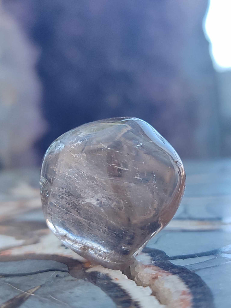 Cargue la imagen en el visor de la galería, Quartz fumé du Brésil pierre roulée Grade A++++ Quartz fumé du Brésil pierre roulée Dans la besace du p&#39;tit Poucet (Boutique Officielle)
