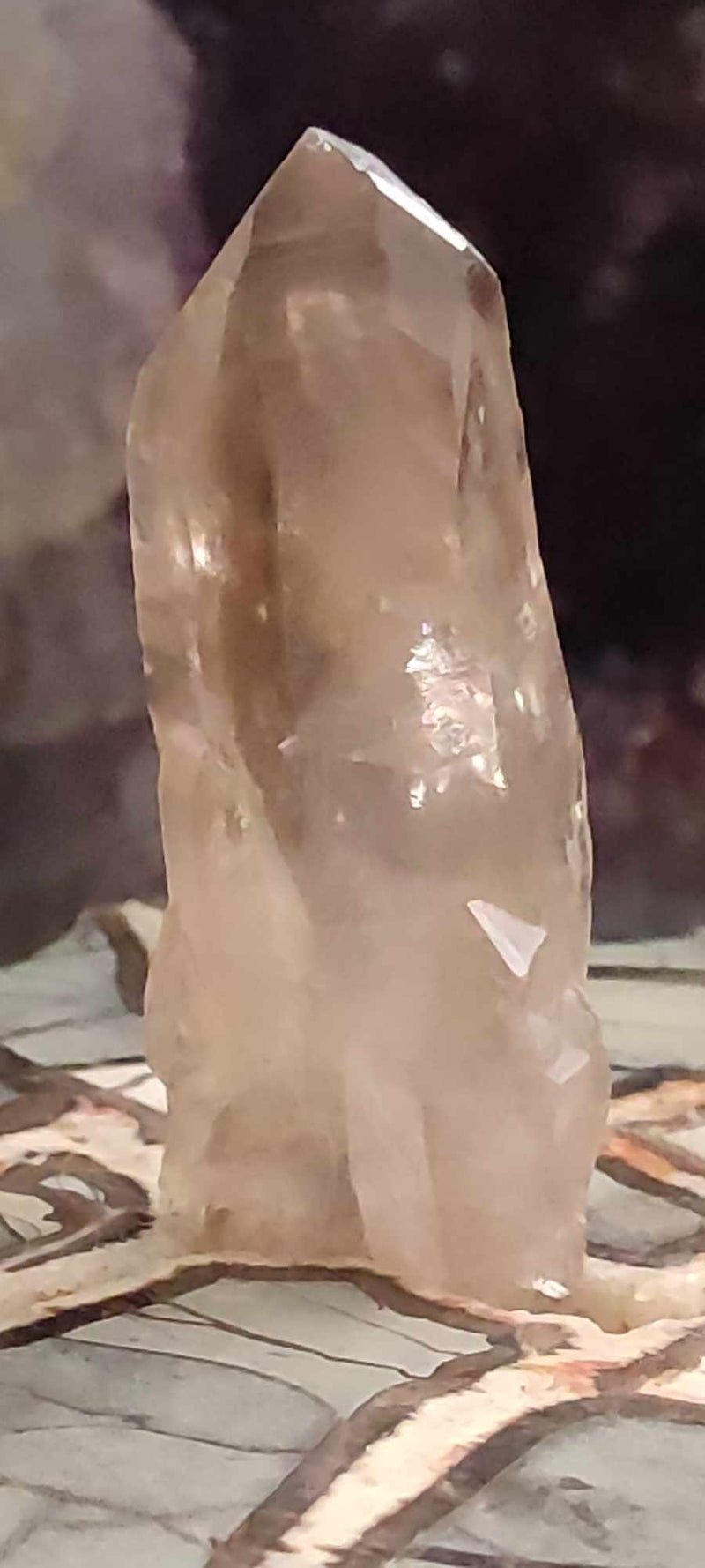 Chargez l&#39;image dans la visionneuse de la galerie, Quartz fumé du Brésil pointe brute Grade A++++ Quartz fumé Dans la besace du p&#39;tit Poucet (Boutique Officielle)
