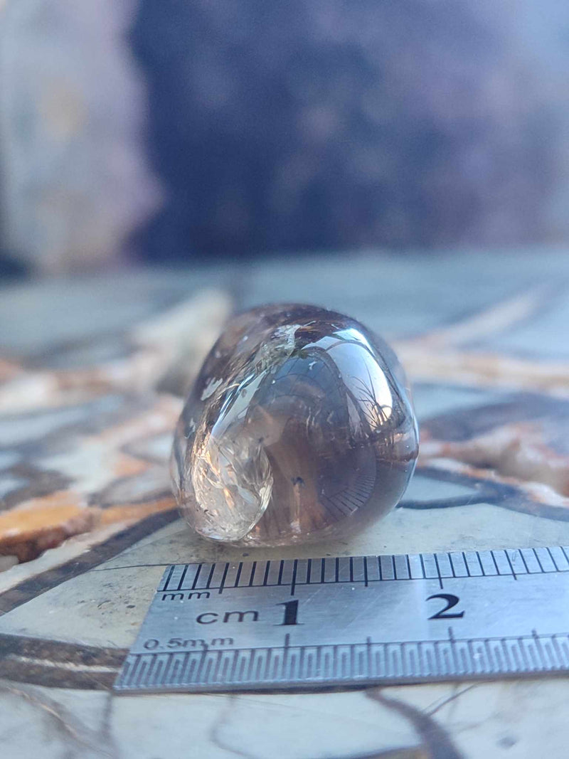 Laden Sie das Bild in Galerie -Viewer, Quartz fumé du Brésil pierre roulée Grade A++++ Quartz fumé du brésil pierre roulée Dans la besace du p&#39;tit Poucet (Boutique Officielle)
