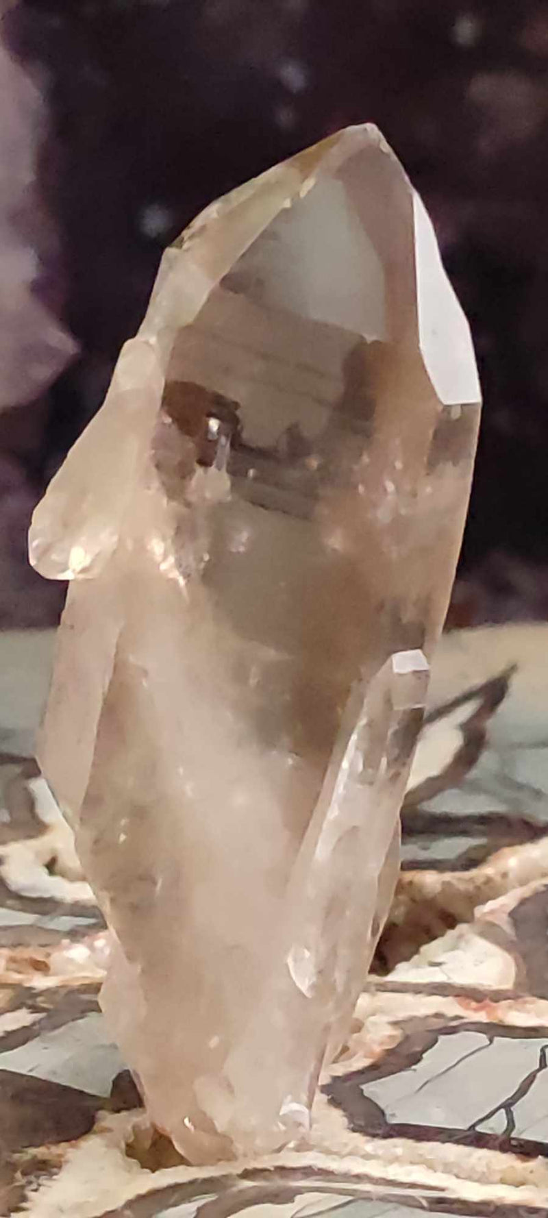 Chargez l&#39;image dans la visionneuse de la galerie, Quartz fumé du Brésil pointe brute Grade A++++ Quartz fumé Dans la besace du p&#39;tit Poucet (Boutique Officielle)
