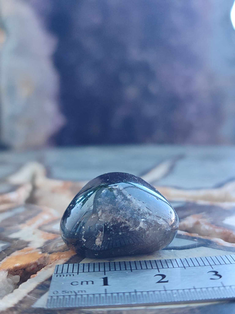 Cargue la imagen en el visor de la galería, Quartz fumé du Brésil pierre roulée Grade A++++ Quartz fumé du brésil pierre roulée Dans la besace du p&#39;tit Poucet (Boutique Officielle)
