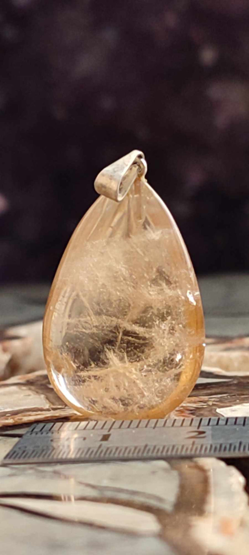 Load image into Gallery viewer, Citrine naturelle et véritable du Brésil pendentif Grade A++++ (fourni avec cordon) Citrine naturelle pendentif Dans la besace du p&#39;tit Poucet (Boutique Officielle)
