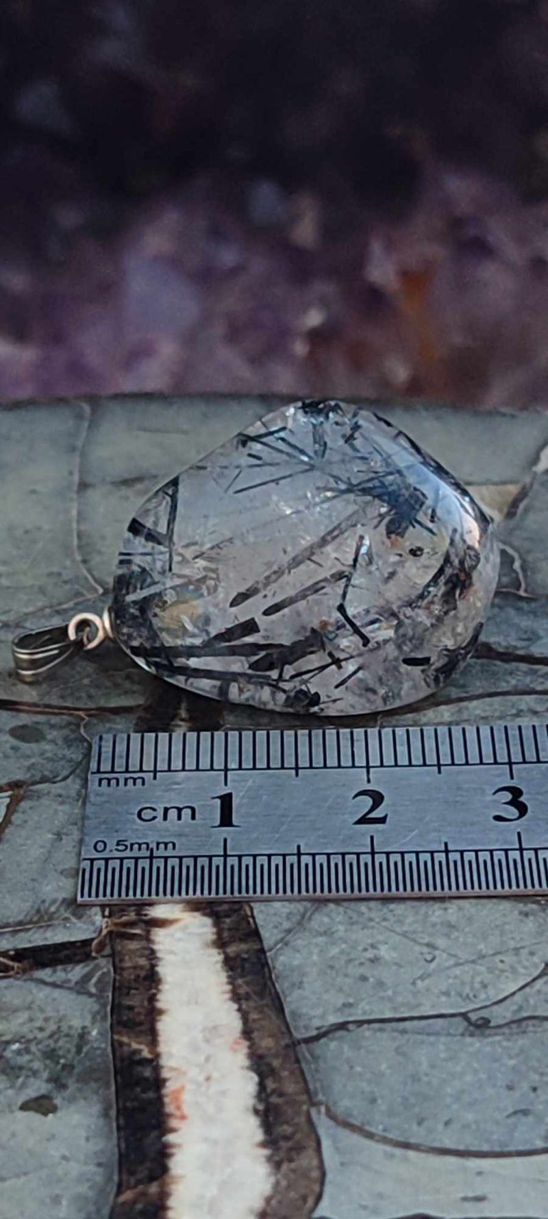 Load image into Gallery viewer, Quartz à inclusions de Tourmaline, Brésil pendentif Grade A++++ Quartz à inclusions de Tourmaline pendentif Dans la besace du p&#39;tit Poucet (Boutique Officielle)
