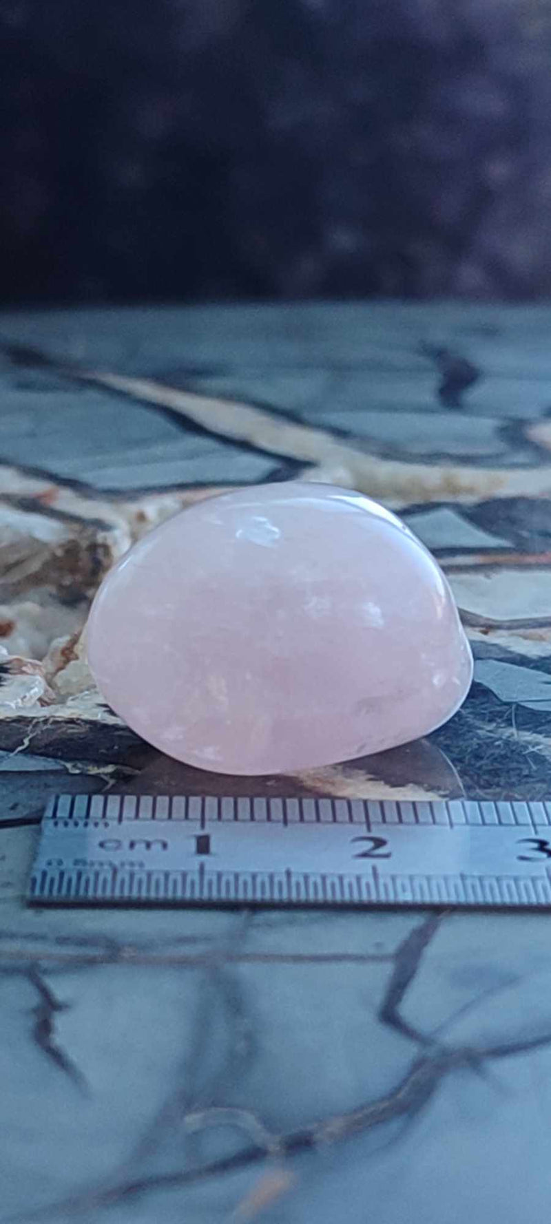 Laden Sie das Bild in Galerie -Viewer, Quartz rose du Brésil pierre roulée Grade A++++ quartz rose pierre roulée Dans la besace du p&#39;tit Poucet (Boutique Officielle)
