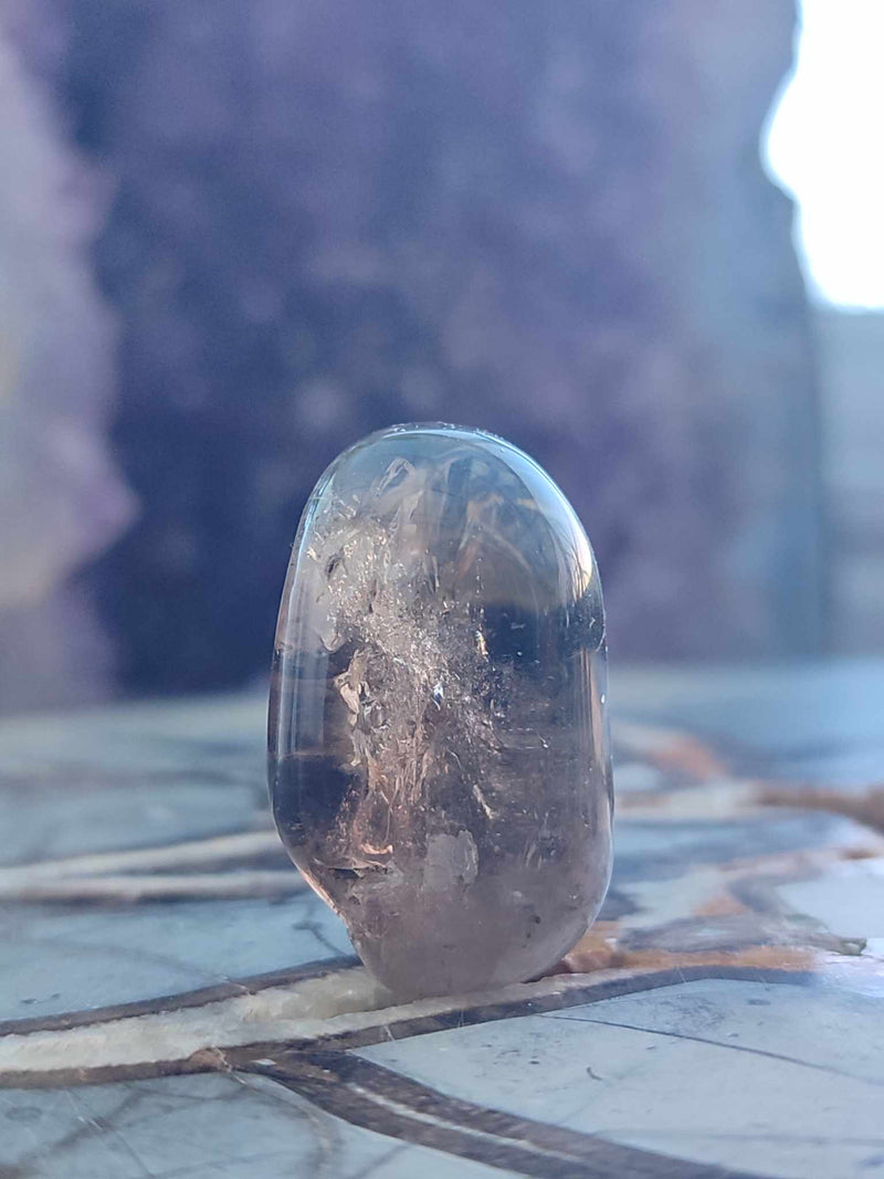 Laden Sie das Bild in Galerie -Viewer, Quartz fumé du Brésil pierre roulée Grade A++++ Quartz fumé du brésil pierre roulée Dans la besace du p&#39;tit Poucet (Boutique Officielle)
