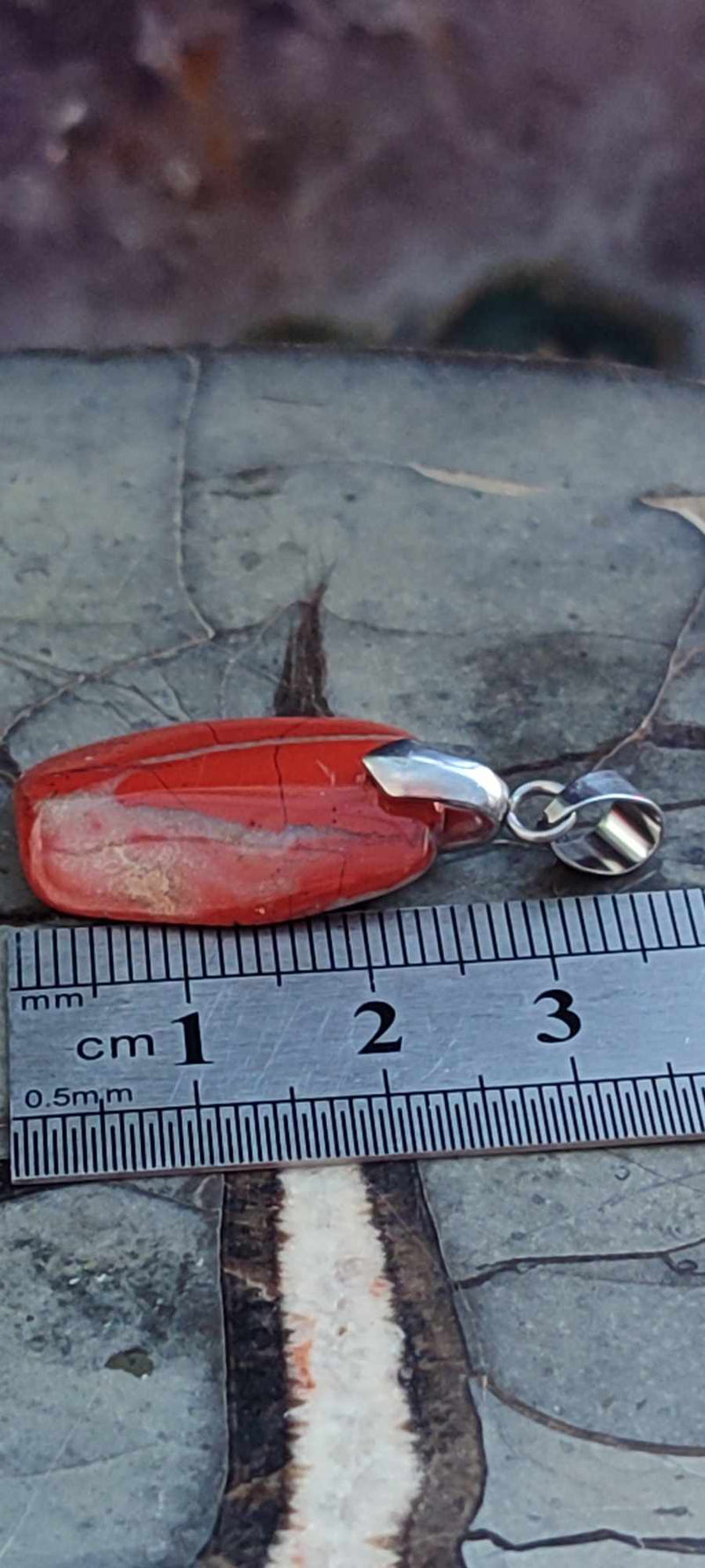 Cargue la imagen en el visor de la galería, Jaspe rouge du Grésil pendentif Grade A++++ (fourni avec cordon) jaspe rouge pendentif Dans la besace du p&#39;tit Poucet (Boutique Officielle)
