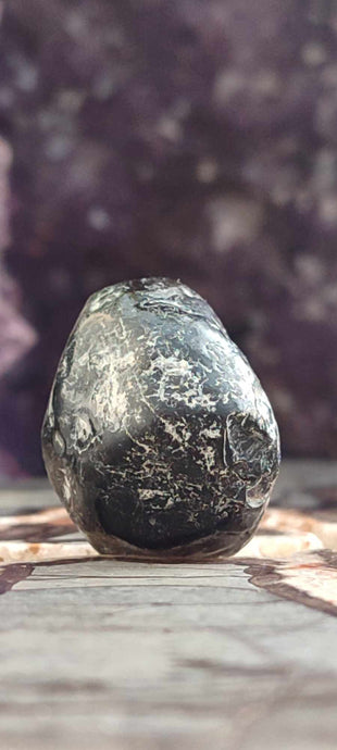 Obsidienne larme d'apacahe du Mexique pierre roulée Grade A++++ Obsidienne larme d'apache pierre roulée Dans la besace du p'tit Poucet (Boutique Officielle)