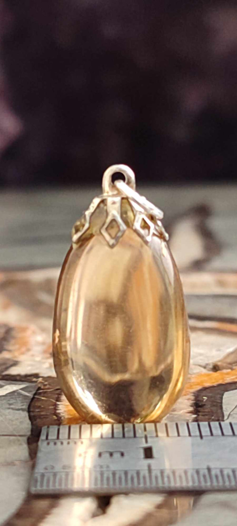 Load image into Gallery viewer, Citrine naturelle et véritable du Brésil pendentif Grade A++++ (fourni avec cordon) Citrine naturelle pendentif Dans la besace du p&#39;tit Poucet (Boutique Officielle)
