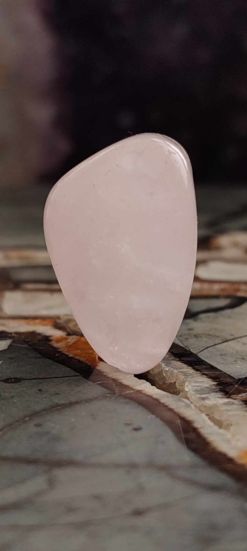 Cargue la imagen en el visor de la galería, Quartz rose du Brésil, pierre roulée Grade A++++ quartz rose pierre roulée Dans la besace du p&#39;tit Poucet (Boutique Officielle)
