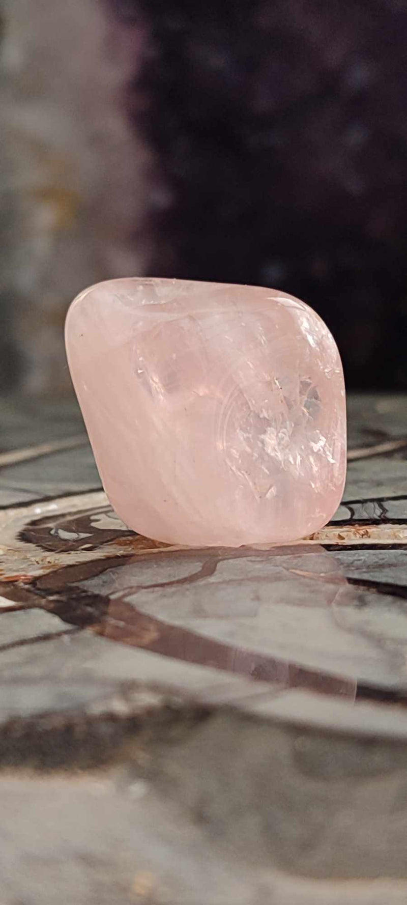 Laden Sie das Bild in Galerie -Viewer, Quartz rose du Brésil, pierre roulée Grade A++++ quartz rose pierre roulée Dans la besace du p&#39;tit Poucet (Boutique Officielle)
