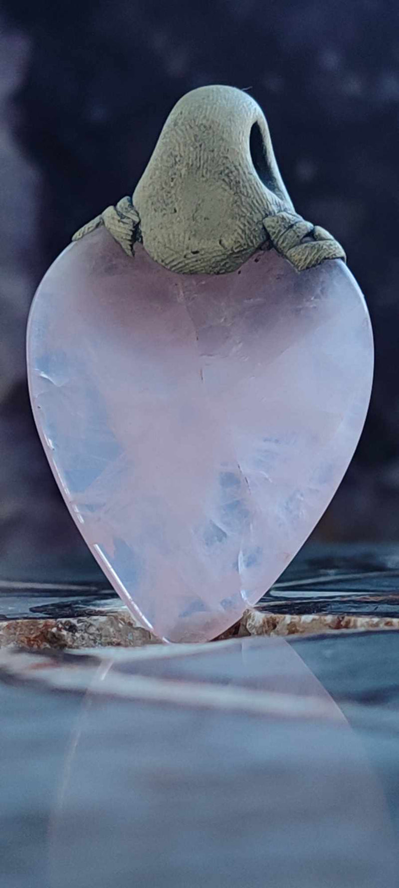 Chargez l&#39;image dans la visionneuse de la galerie, Quartz rose du Brésil, pendentif fimo Grade A++++ (fourni avec cordon) Quartz rose pendentif Dans la besace du p&#39;tit Poucet (Boutique Officielle)
