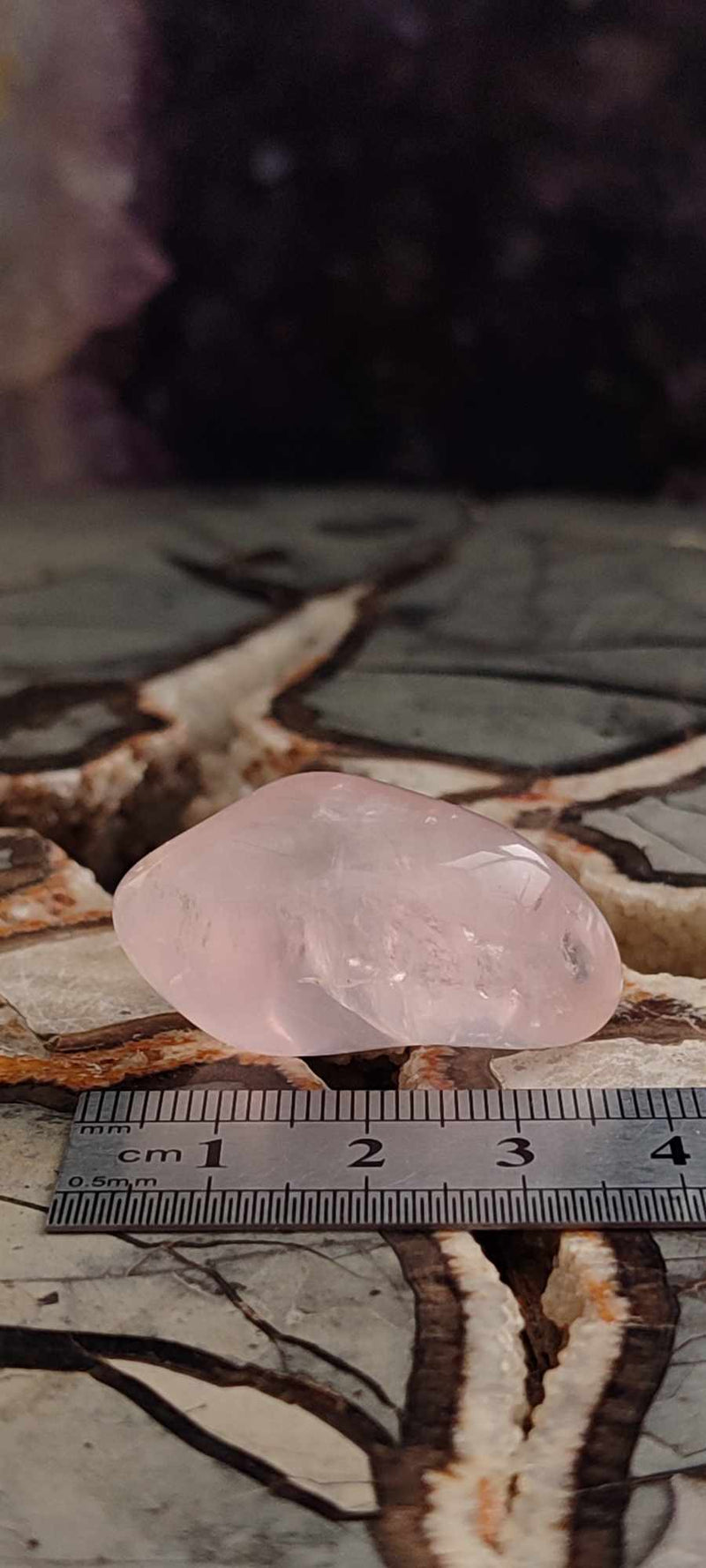 Chargez l&#39;image dans la visionneuse de la galerie, Quartz rose du Brésil, pierre roulée Grade A++++ quartz rose pierre roulée Dans la besace du p&#39;tit Poucet (Boutique Officielle)
