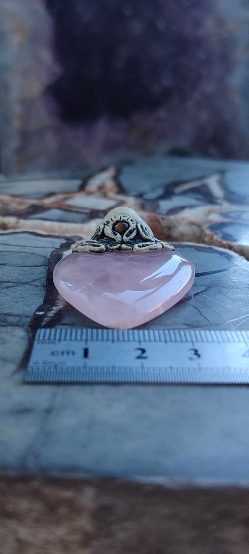 Chargez l&#39;image dans la visionneuse de la galerie, Quartz rose du Brésil, pendentif fimo Grade A++++ (fourni avec cordon) Quartz rose pendentif Dans la besace du p&#39;tit Poucet (Boutique Officielle)
