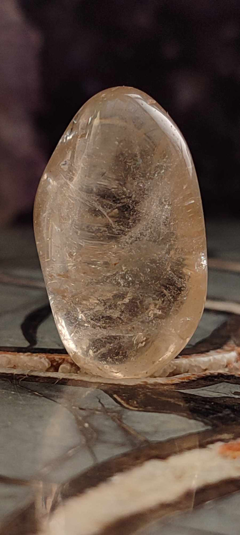 Chargez l&#39;image dans la visionneuse de la galerie, Citrine claire naturelle et véritable du Brésil pierre roulée Grade A++++ Citrine pierre roulée Dans la besace du p&#39;tit Poucet (Boutique Officielle)
