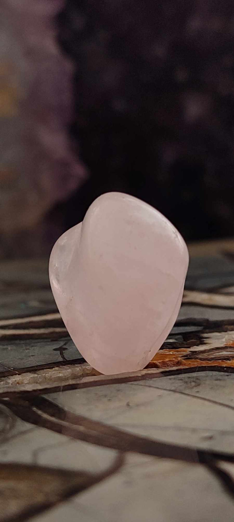 Cargue la imagen en el visor de la galería, Quartz rose du Brésil, pierre roulée Grade A++++ quartz rose pierre roulée Dans la besace du p&#39;tit Poucet (Boutique Officielle)
