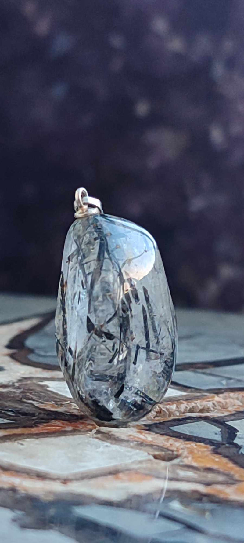 Load image into Gallery viewer, Quartz à inclusions de Tourmaline, Brésil pendentif Grade A++++ Quartz à inclusions de Tourmaline pendentif Dans la besace du p&#39;tit Poucet (Boutique Officielle)
