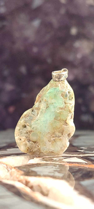 Chrysoprase du Kazakhstan sur matrice pendentif Grade A++++ Monté argt925 (fourni avec cordon)