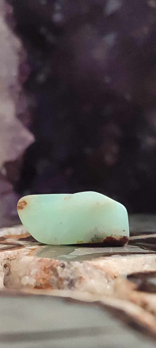 Chrysoprase du Kazakhstan pierre roulée Grade A++++