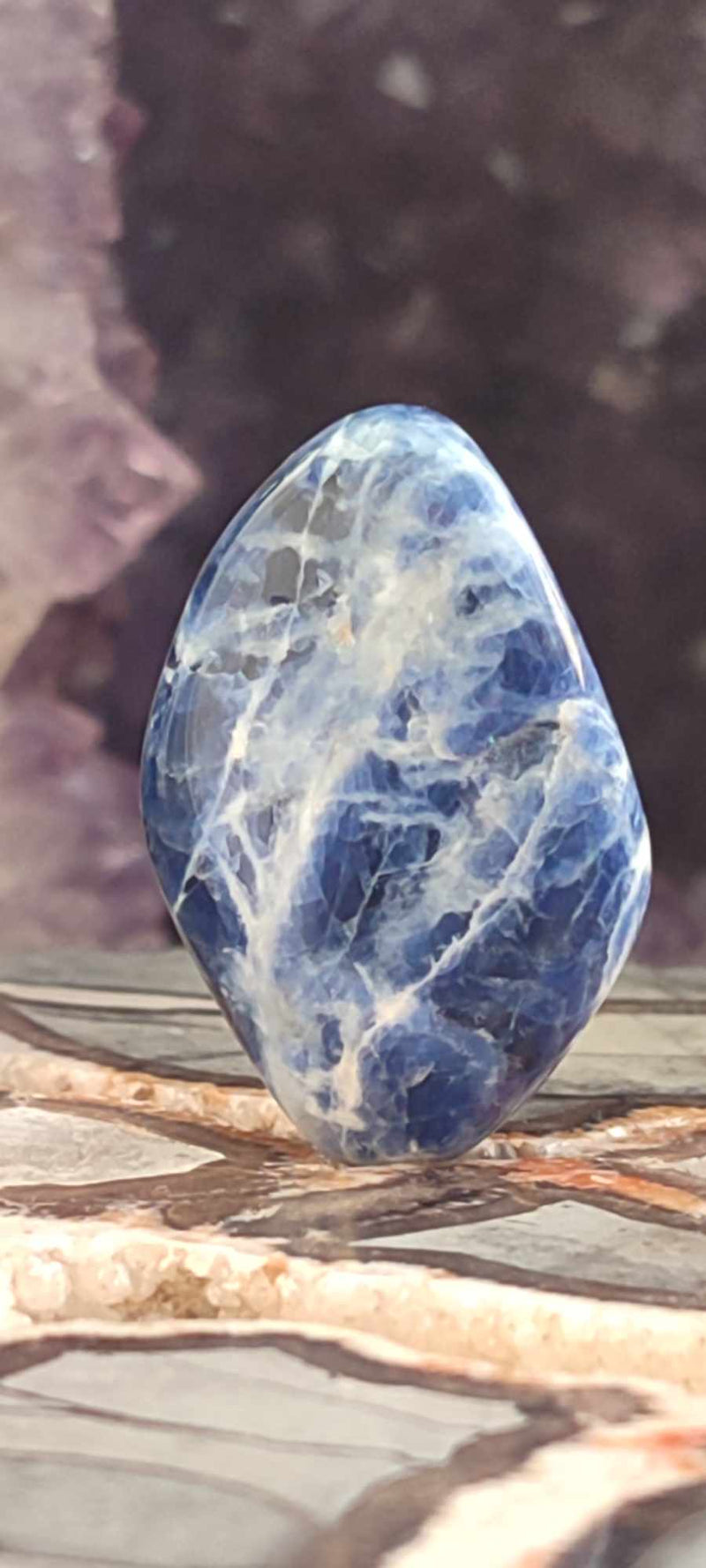 Carica immagine in Galleria Viewer, Sodalite du Brésil pierre roulée Grade A++++ Sodalite pierre roulée Dans la besace du p&#39;tit Poucet (Boutique Officielle)
