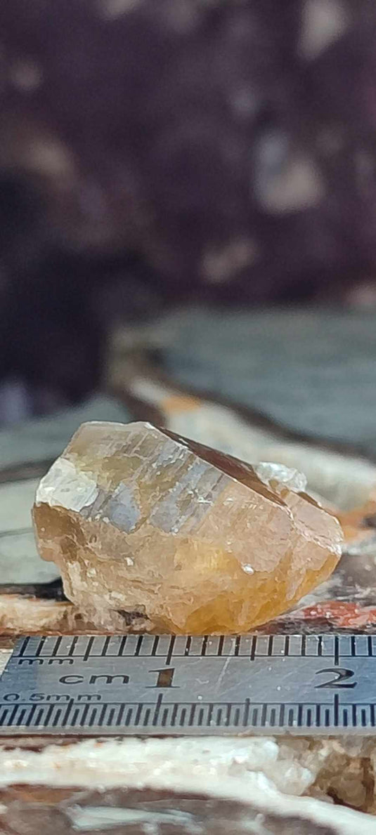 Cérusite du Maroc pierre brute Grade A++++ Cérusite du Maroc pierre brute Dans la besace du p'tit Poucet