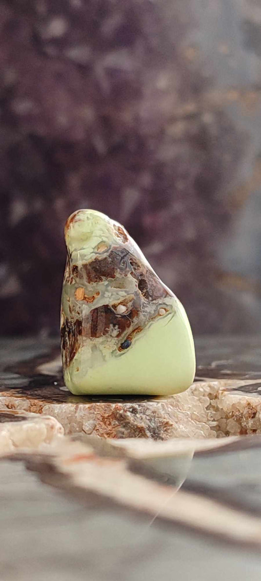 Chrysoprase citron d'Australie pierre roulée Grade A++++ Chrysoprase citron pierre roulée Dans la besace du p'tit Poucet (Boutique Officielle)