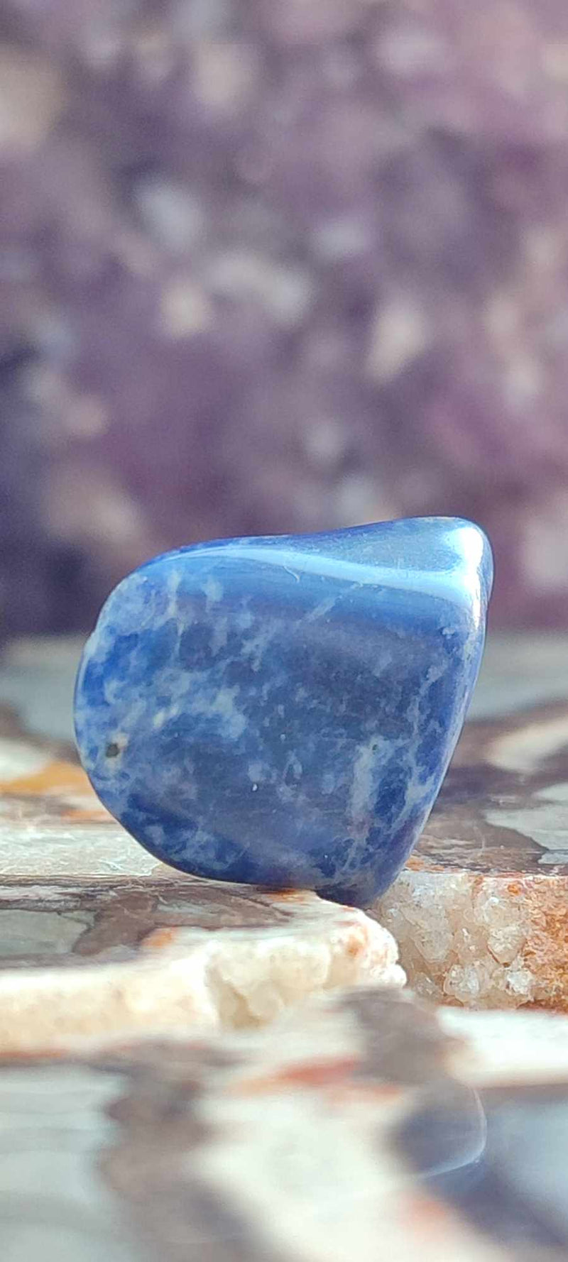 Загрузить изображение в просмотрщик галереи, Sodalite de Bolivie pierre roulée Grade &quot;Extra&quot; Sodalite pierre roulée Dans la besace du p&#39;tit Poucet (Boutique Officielle)
