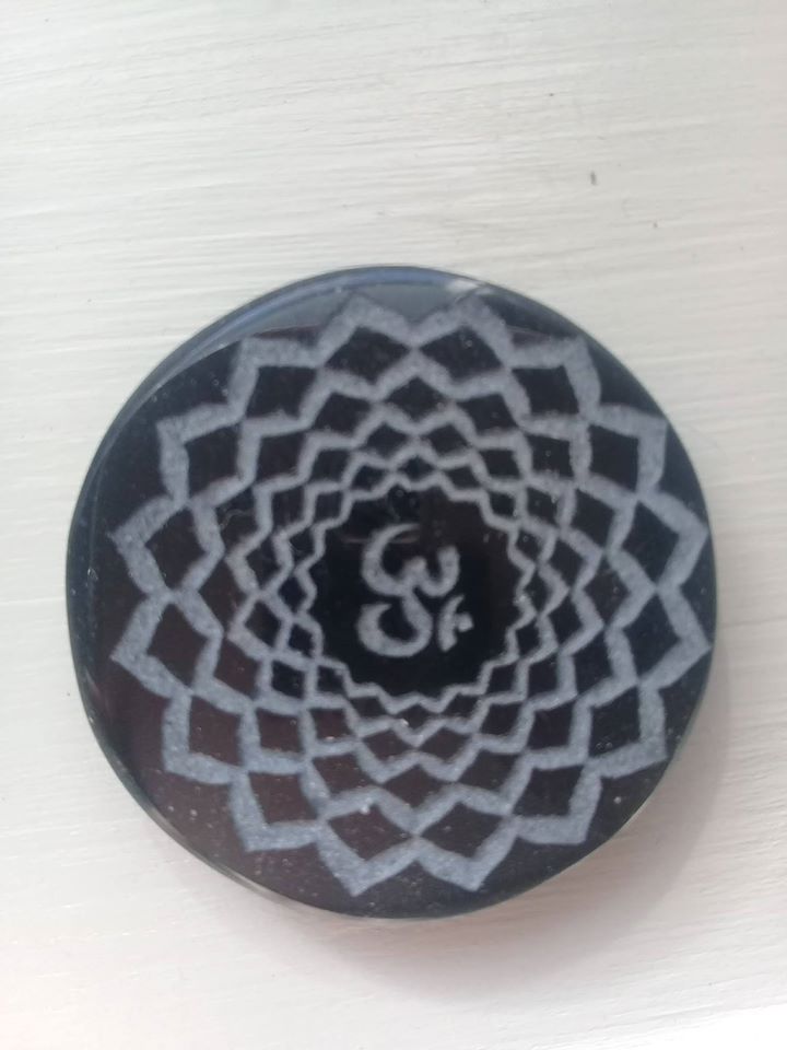 Shape Waves and Sacred Geometries