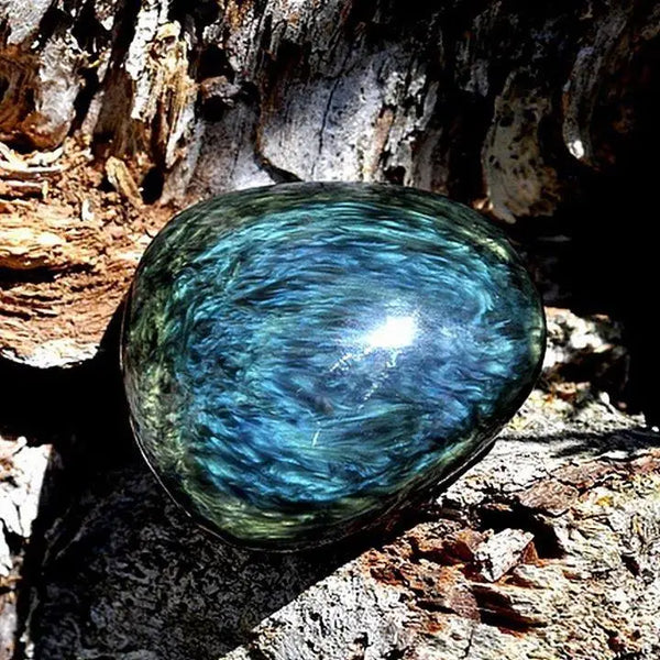 Manto-Huichol Obsidian