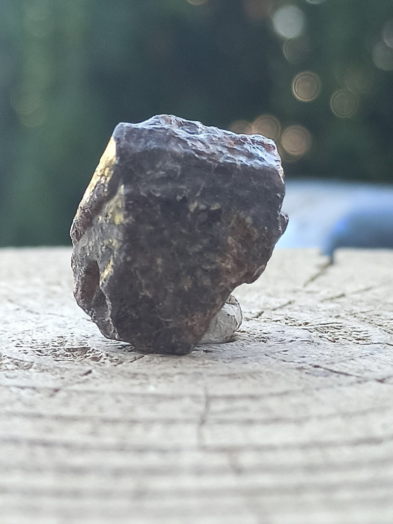 Загрузить изображение в просмотрщик галереи, Zircon d&#39;Australie pierre brute Grade A++++ Zircon pierre brute Dans la besace du p&#39;tit Poucet   
