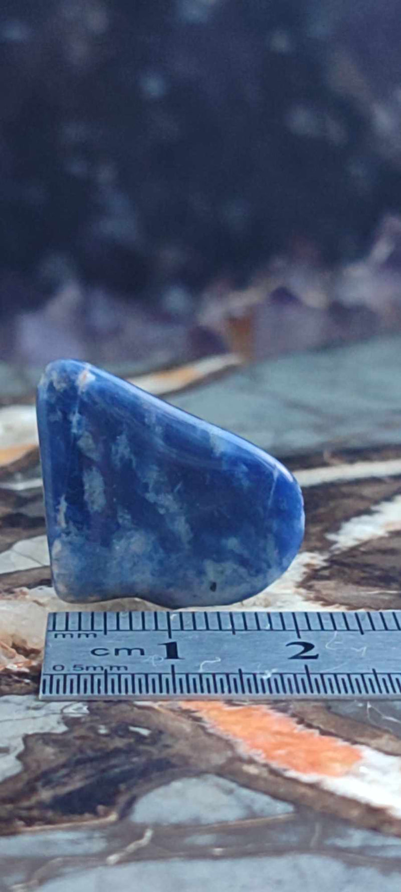 Загрузить изображение в просмотрщик галереи, Sodalite de Bolivie pierre roulée Grade &quot;Extra&quot; Sodalite pierre roulée Dans la besace du p&#39;tit Poucet (Boutique Officielle)
