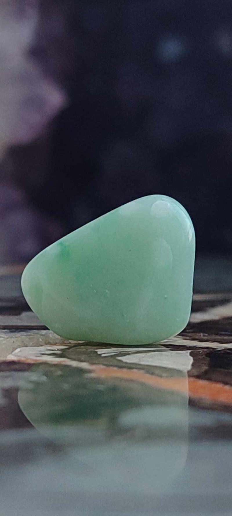 Загрузить изображение в просмотрщик галереи, Chrysoprase du Kazakhstan pierre roulée Grade &quot;Extra&quot; Chrysoprase pierre roulée Dans la besace du p&#39;tit Poucet (Boutique Officielle)
