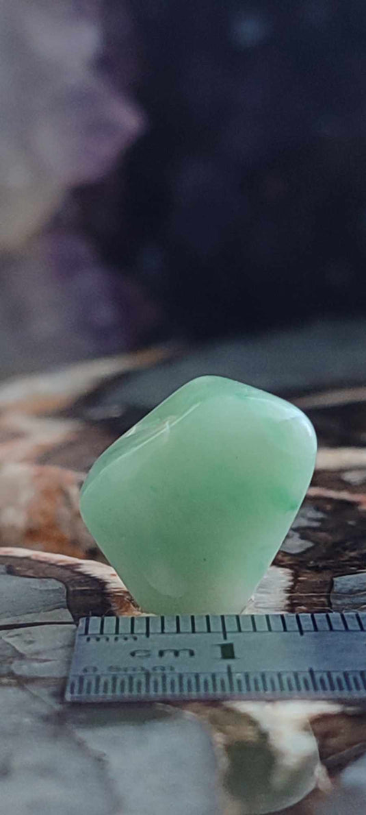 Chrysoprase du Kazakhstan pierre roulée Grade "Extra" Chrysoprase pierre roulée Dans la besace du p'tit Poucet (Boutique Officielle)