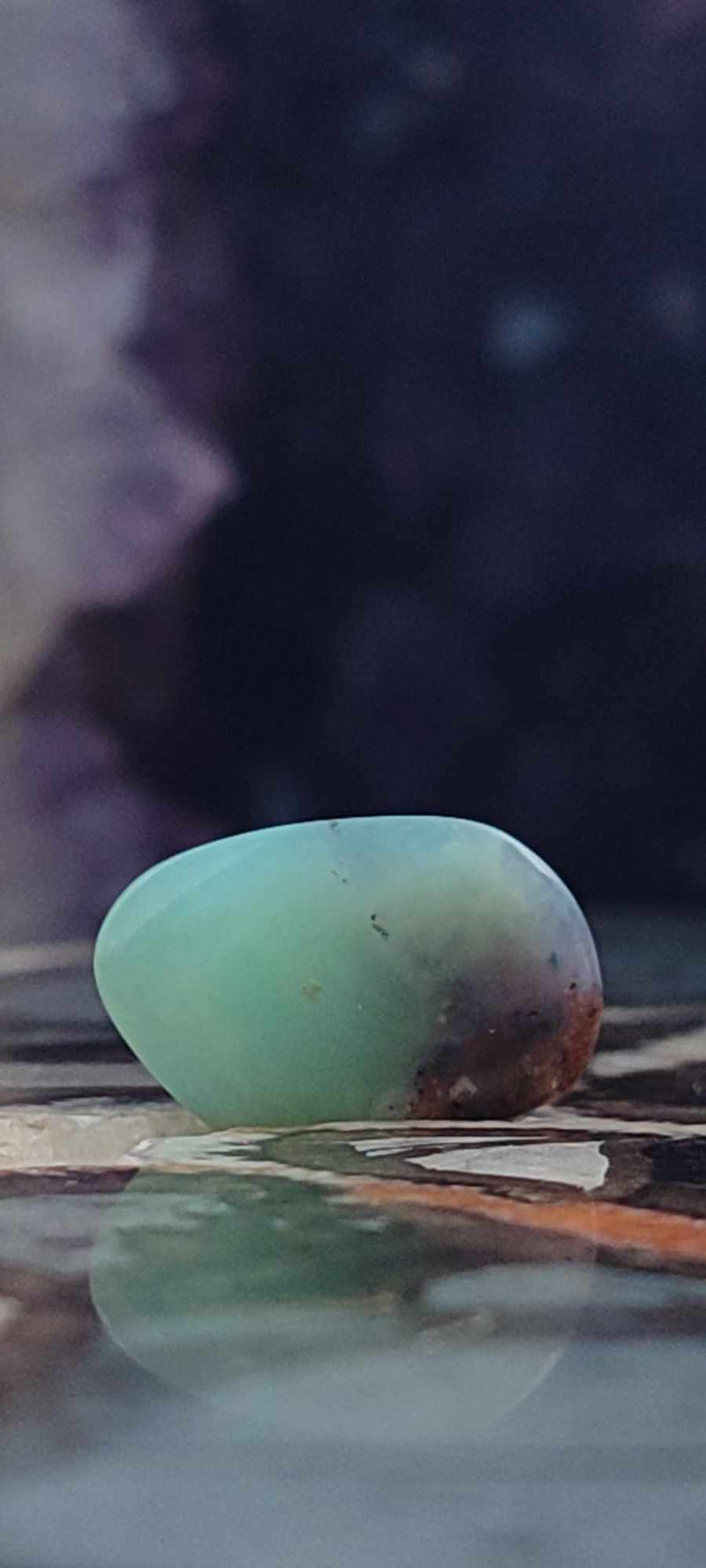 Загрузить изображение в просмотрщик галереи, Chrysoprase du Kazakhstan pierre roulée Grade &quot;Extra&quot; Chrysoprase pierre roulée Dans la besace du p&#39;tit Poucet (Boutique Officielle)
