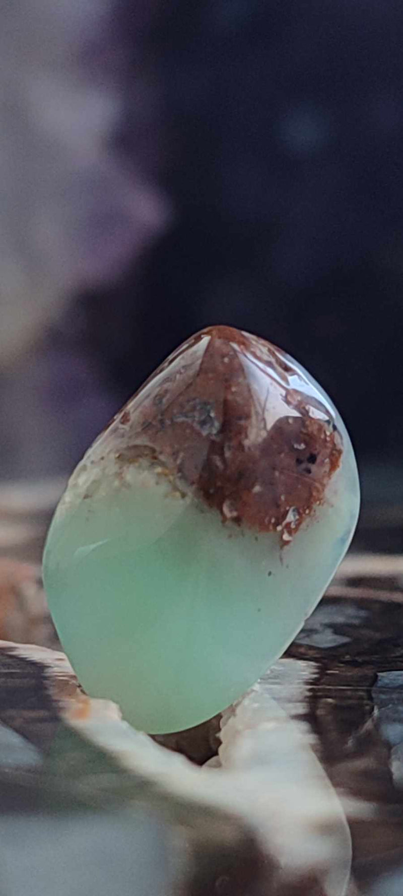 Загрузить изображение в просмотрщик галереи, Chrysoprase du Kazakhstan pierre roulée Grade &quot;Extra&quot; Chrysoprase pierre roulée Dans la besace du p&#39;tit Poucet (Boutique Officielle)
