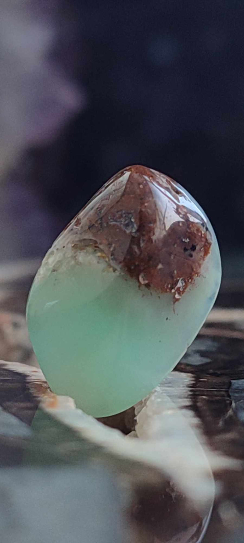 Загрузить изображение в просмотрщик галереи, Chrysoprase du Kazakhstan pierre roulée Grade &quot;Extra&quot; Chrysoprase pierre roulée Dans la besace du p&#39;tit Poucet (Boutique Officielle)
