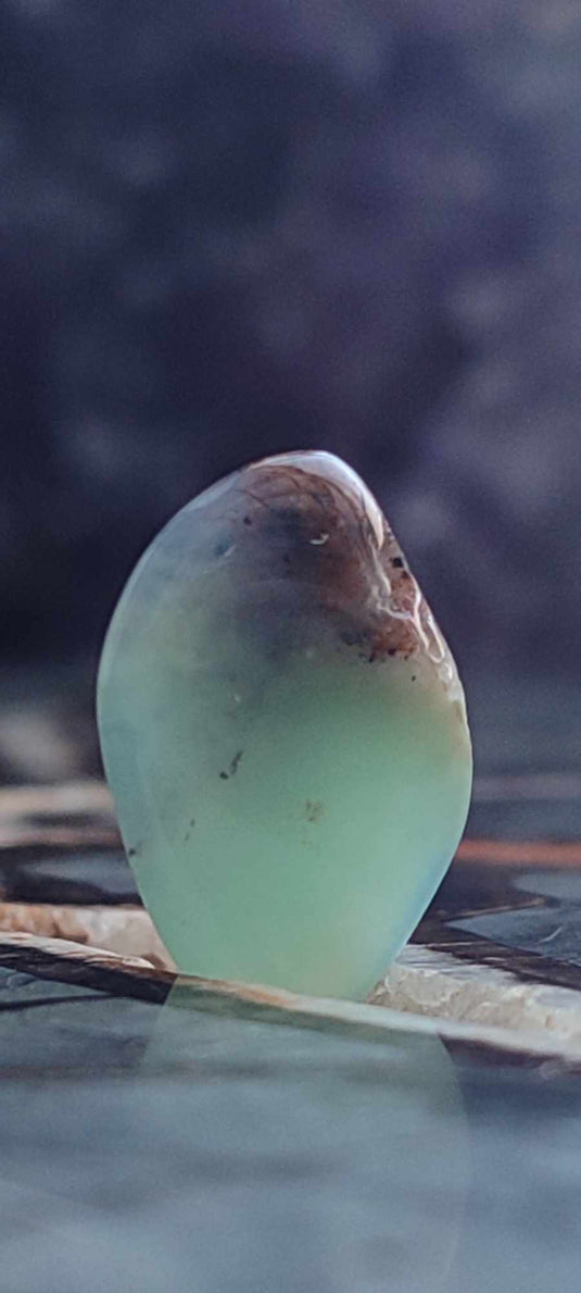 Chrysoprase du Kazakhstan pierre roulée Grade "Extra" Chrysoprase pierre roulée Dans la besace du p'tit Poucet (Boutique Officielle)