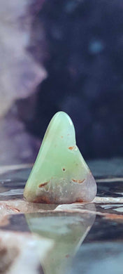 Chrysoprase du Kazakhstan pierre roulée Grade 