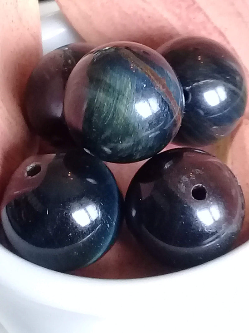 Load image into Gallery viewer, Œil de faucon du Mexique perle Grade A++++ Prix perle à l’unité Diamètre 12mm Œil de faucon perles 8mm
