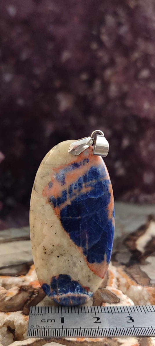 Sodalite coucher de soleil du Brésil pendentif Grade A++++ "Rare" Sodalite coucher de soleil Sodalite/Calcite orange pendentif Dans la besace du p'tit Poucet (Boutique Officielle)