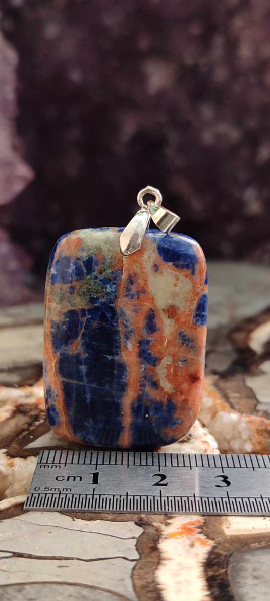 Sodalite coucher de soleil du Brésil pendentif Grade A++++ "Rare" Sodalite coucher de soleil Sodalite/Calcite orange pendentif Dans la besace du p'tit Poucet (Boutique Officielle)