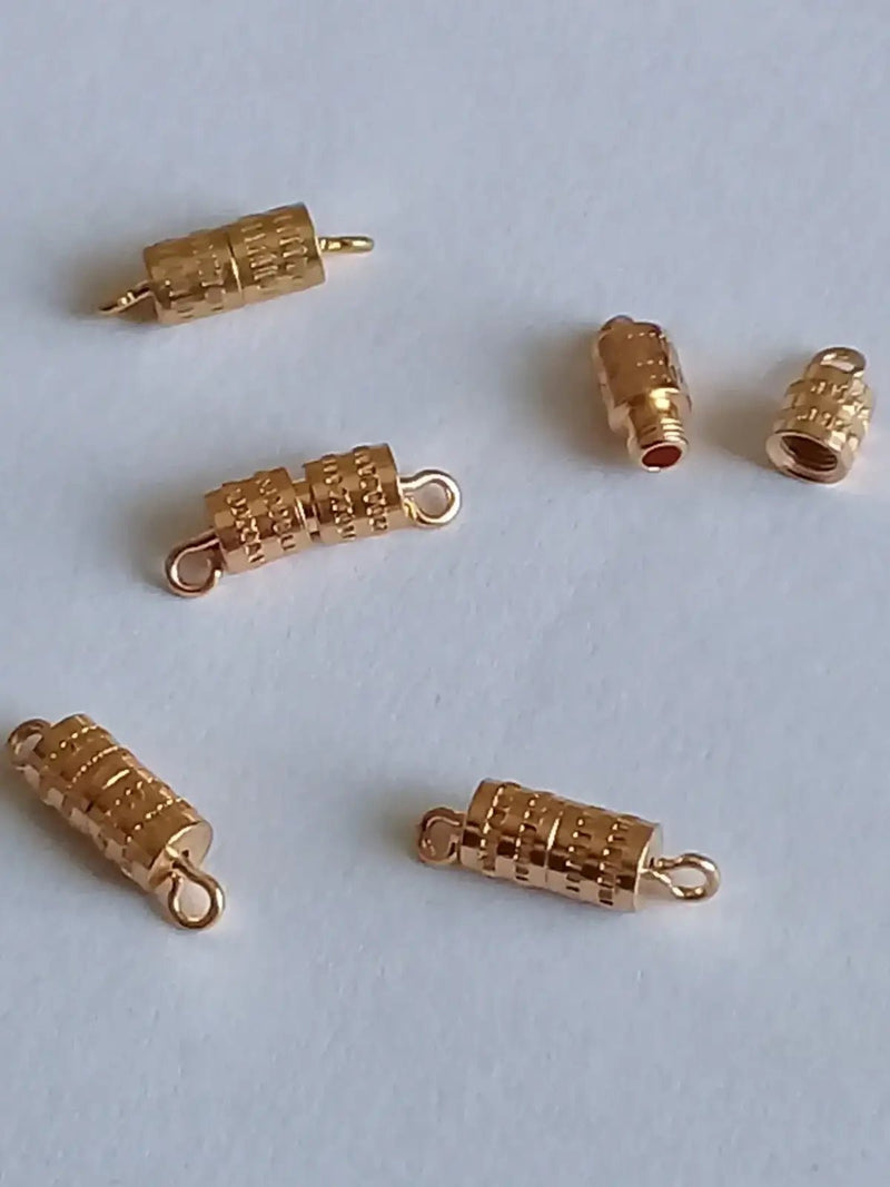 Load image into Gallery viewer, Accessoires fermoir à vis pour bracelets colliers pendentifs Divers coloris Prix à fermoir à l’unité Or Fermoirs à vis divers coloris
