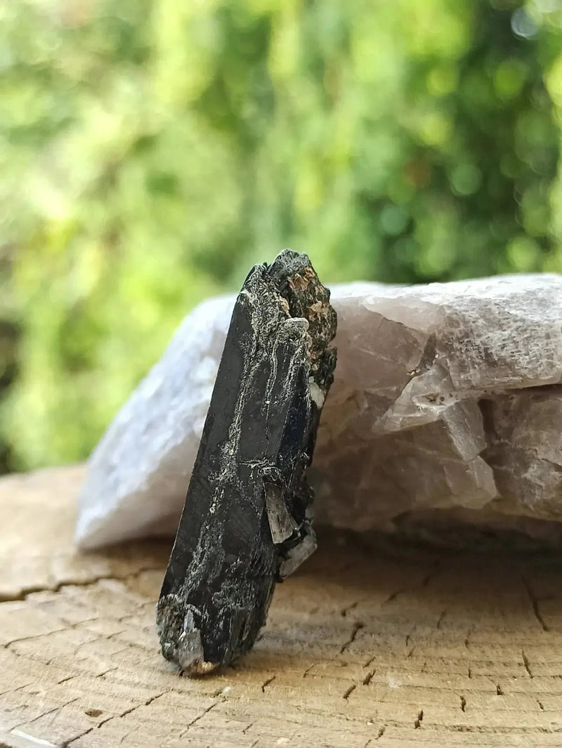 Chargez l'image dans la visionneuse de la galerie, Ægyrine N12 des Etats-Unis - Pierre brute - Grade Prémium - Ægyrine pierre brute
